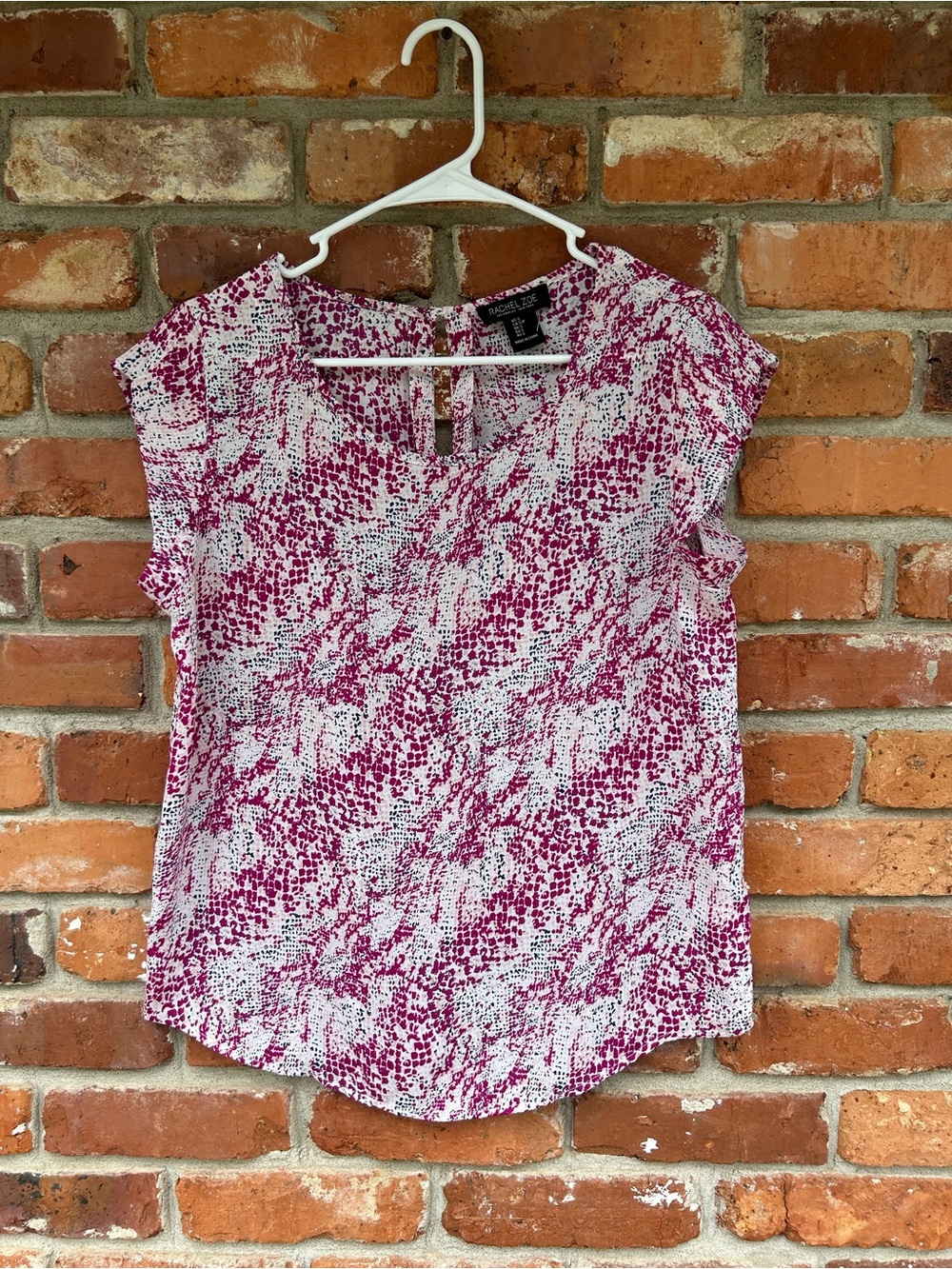 Rachel Zoe Pink Animal Printed Cap-Sleeve Blouse Small